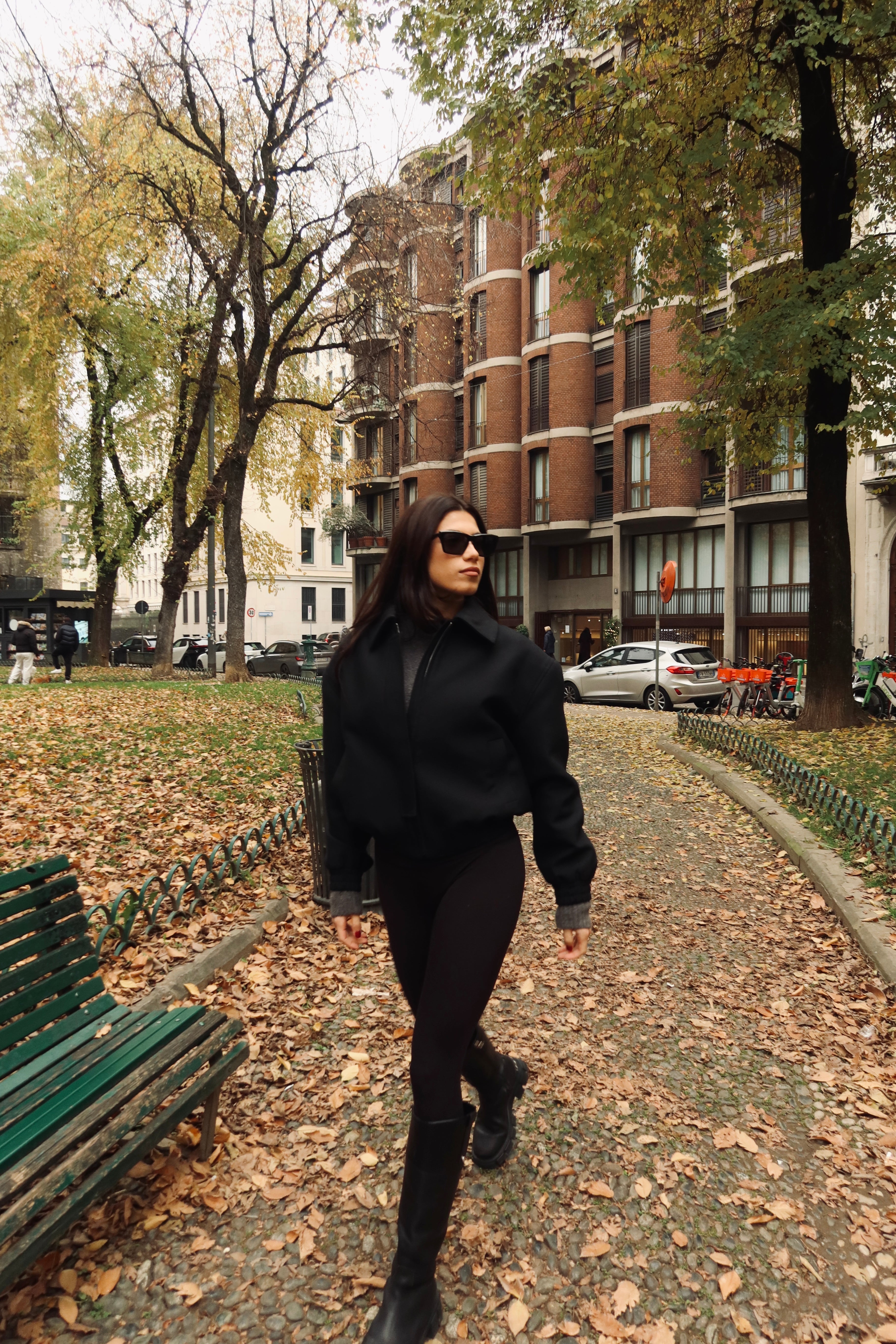 Black leggings
